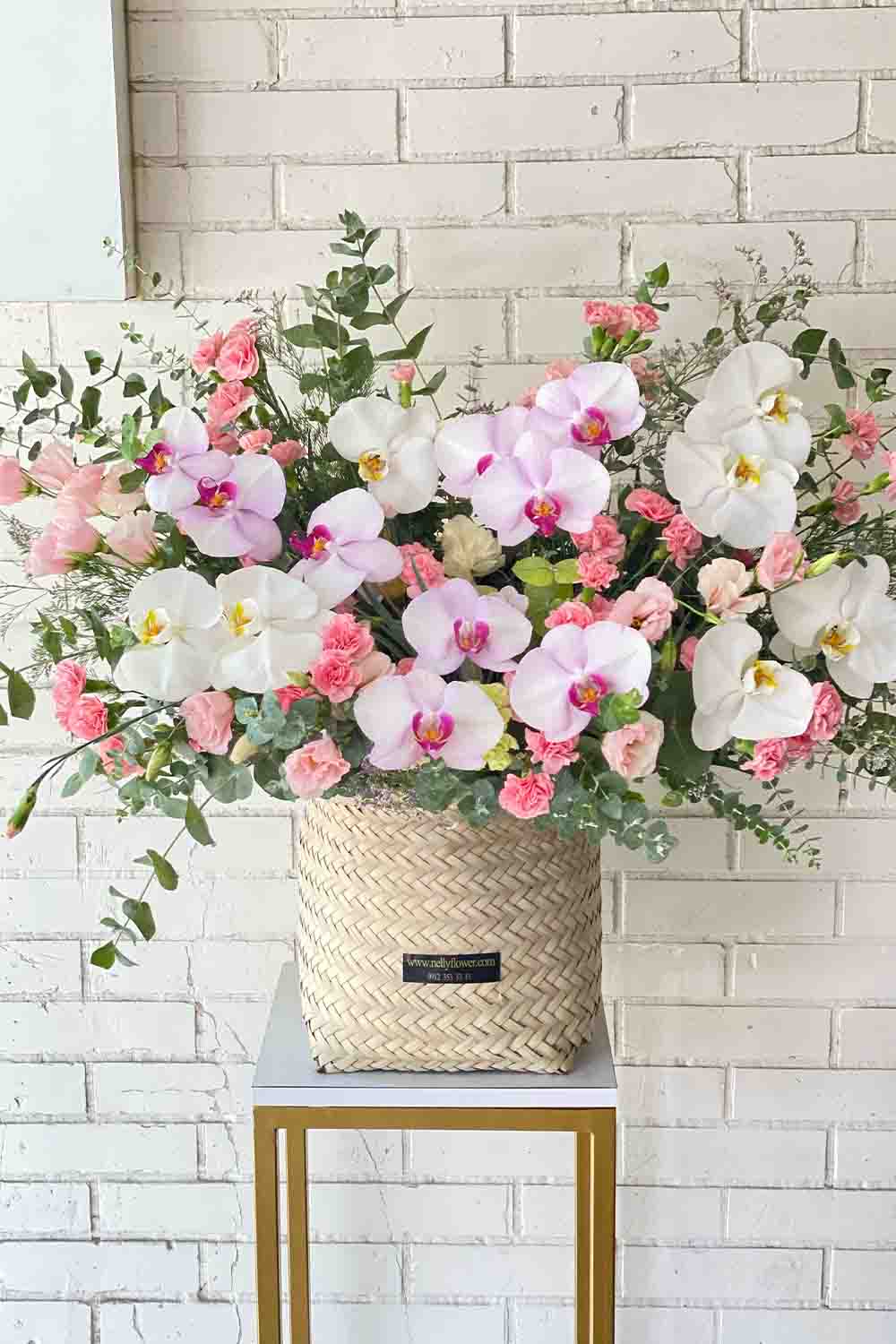 سبد  لوکس ارکیده های  نلی
