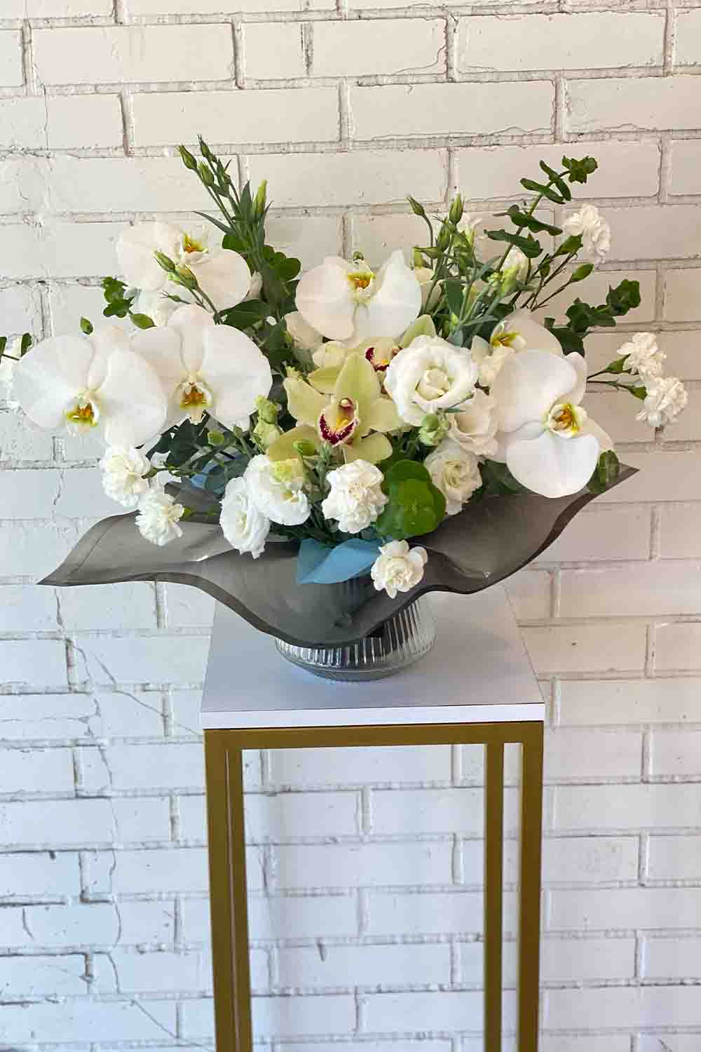 دیزاین سفید سایز کوچک نلی(۲۰ سانت)
