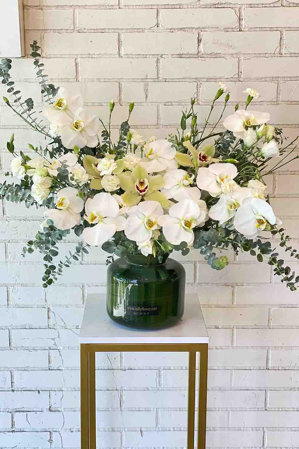دیزاین ۴۵ سانت ارکیده های سفید نلی